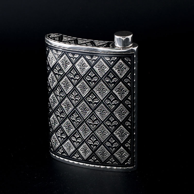 Серебряная фляга «Шашки». 875 проба (арт. 8750109(19))